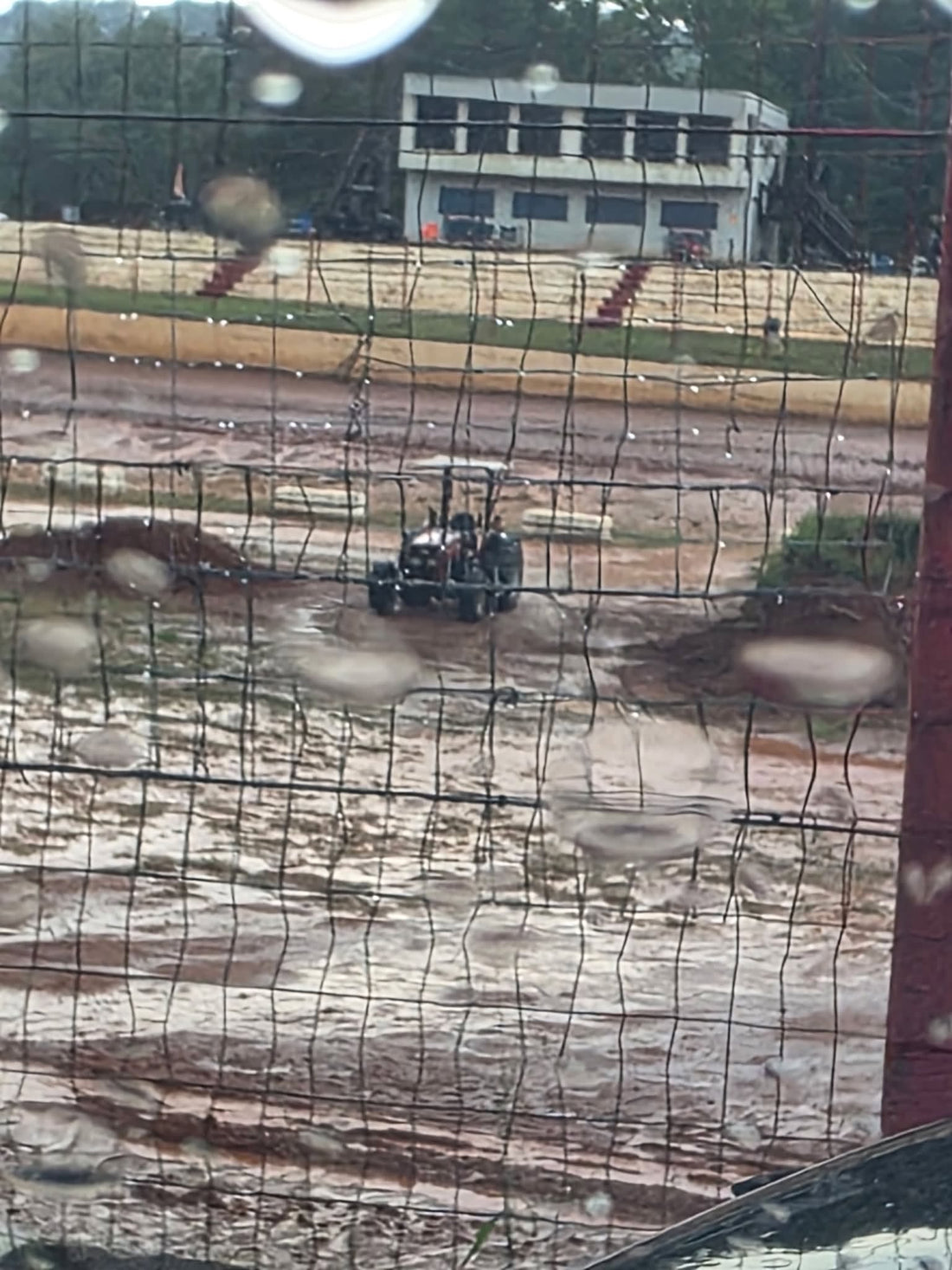 Saturday's SAS Visit to Sugar Creek Raceway Doomed by Late Afternoon Thunderstorm